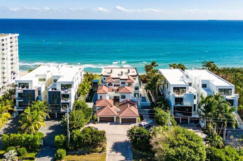 4 bedroom Townhouse at 4517 S Ocean Boulevard, Terra Mar, Highland Beach — photo 1