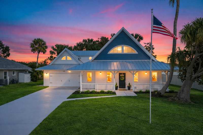 4 bedroom Single Family Residence at 4581 SW Uleta Street, Port St Lucie Section 33, Port St. Lucie — photo 1
