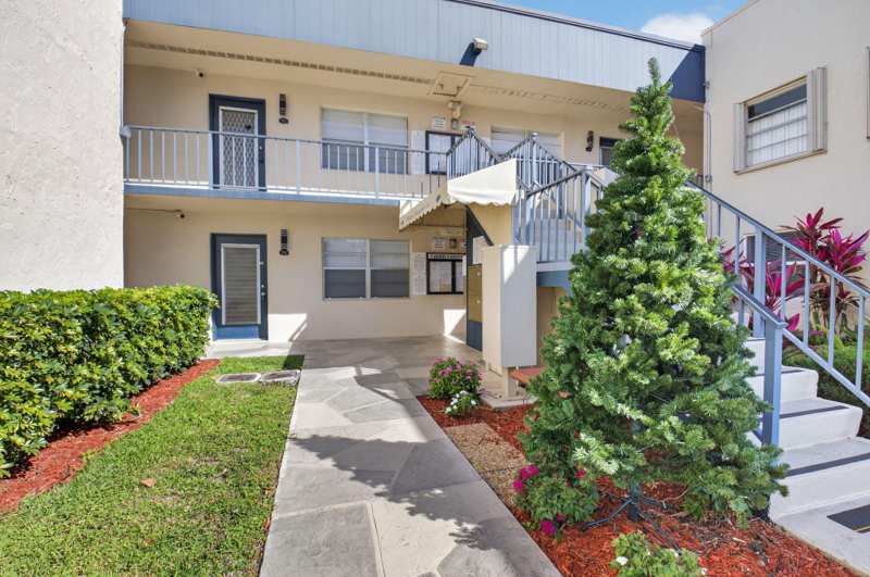 2 bedroom Condominium at 173 Flanders D, Kings Point Flanders Condos, Delray Beach — photo 1