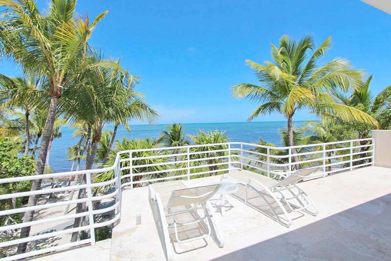 4 bedroom Single Family Residence at 88547 Old Highway, Key Heights (88.5), Plantation Key — photo 1