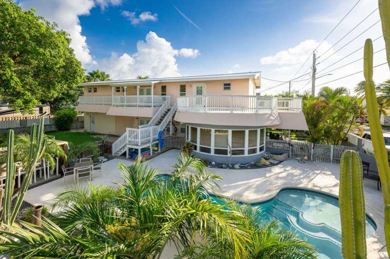 6 bedroom Single Family Residence at 1229 5Th Street, Key West Realty Cos Sub (3.0), Key West — photo 1