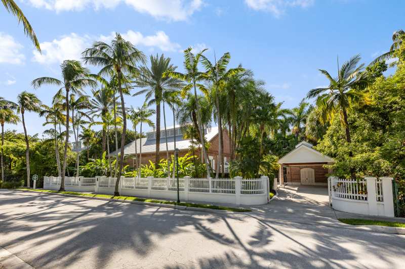 3 bedroom Single Family Residence at 103 Front Street, The Foundry (1.0), Key West — photo 1