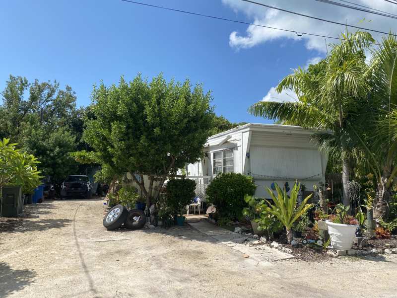 2 bedroom Mobile Home at 190 Garden Street, Sherrill Park (92.5), Key Largo — photo 1