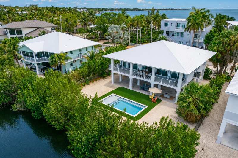 4 bedroom Single Family Residence at 36 N Bounty Lane, Buccaneer Point (98.0), Key Largo — photo 1