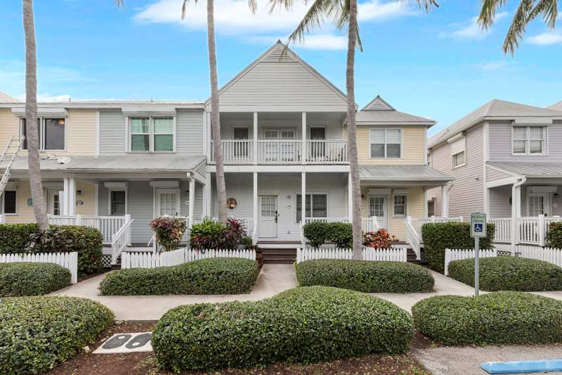 3 bedroom Townhouse at 5018 Sunset Village Drive #D-050, Village at Hawks Cay (61.0), Duck Key — photo 1