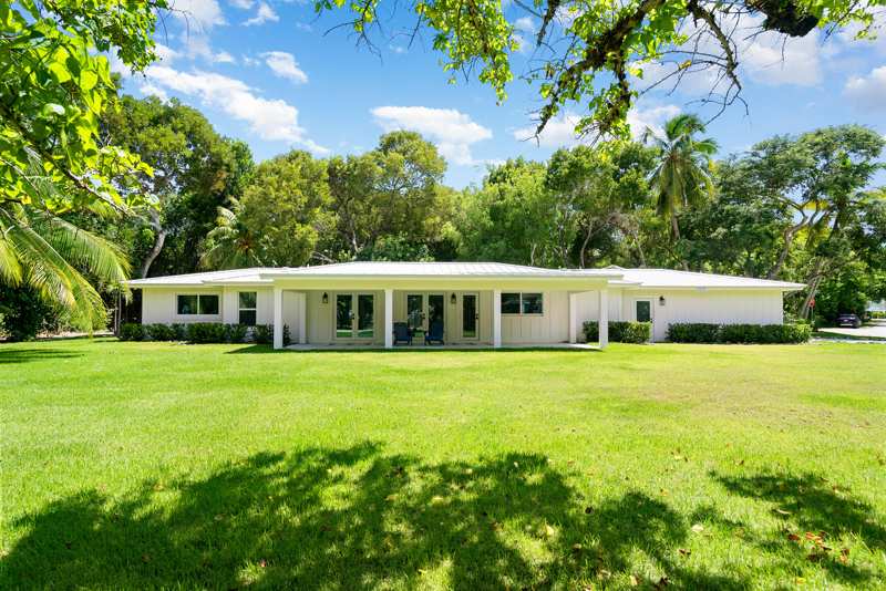 3 bedroom Single Family Residence at 41 Sunset Road, Sunset Point (95.0), Key Largo — photo 1