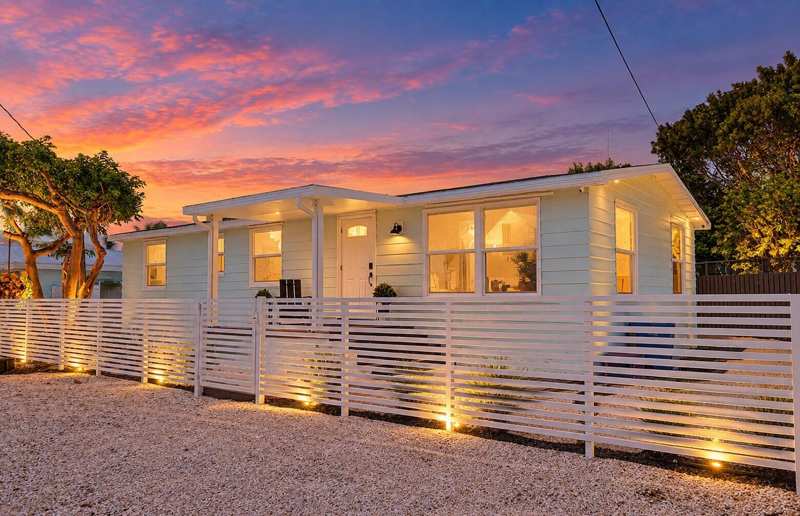 3 bedroom Mobile Home at 212 Buttonwood Lane, Blue Wtr Trlr Vill (92.5), Key Largo — photo 1