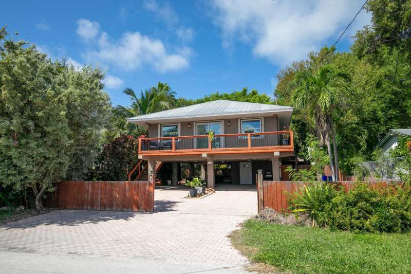 3 bedroom Single Family Residence at 8 Cactus Drive, Similar Sound Sub (10.0), Big Coppitt — photo 1