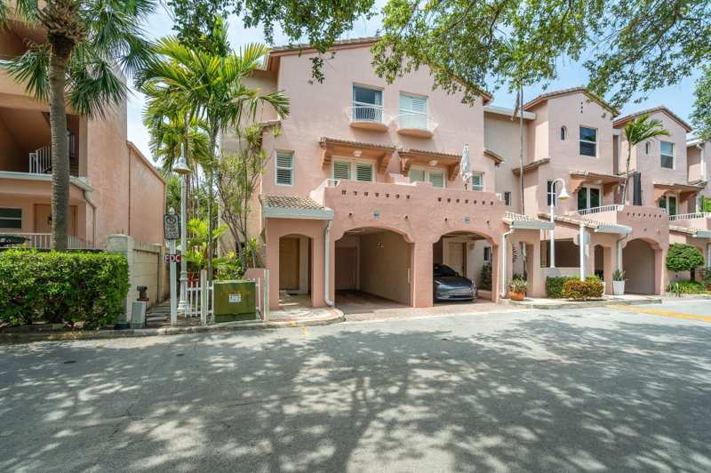 2 bedroom Townhouse at 2005 Oceanwalk Terrace #300, The Reserve At Ocean Walk, Pompano Beach — photo 1