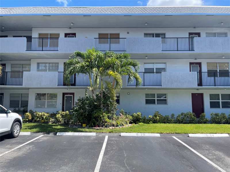 2 bedroom Condominium at 8405 NW 61st Street #D-109, Fairways Of Tamarac Condo, Tamarac — photo 1