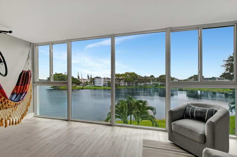 1 bedroom Condominium at 3107 Cambridge #3107, Century Village East, Deerfield Beach — photo 1