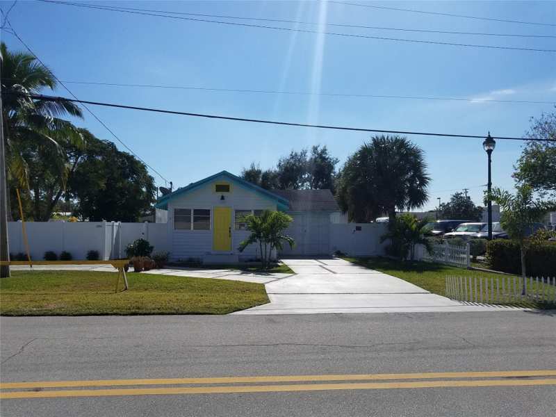 2 bedroom Single Family Residence at 1240 NE 34th Court, Oakland Park 2-38 B, Oakland Park — photo 1