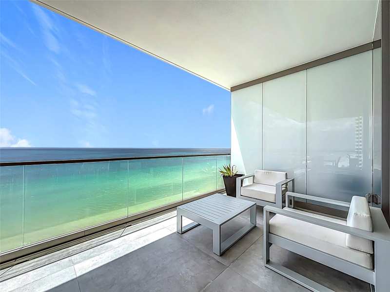 3 bedroom Condominium at 2000 S Ocean Drive #12A, 2000 Ocean, Hallandale Beach — photo 1