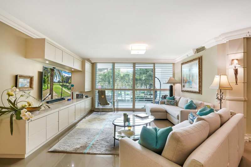 1 bedroom Condominium at 550 SE Mizner Boulevard #B209, Townsend Place, Boca Raton — photo 1