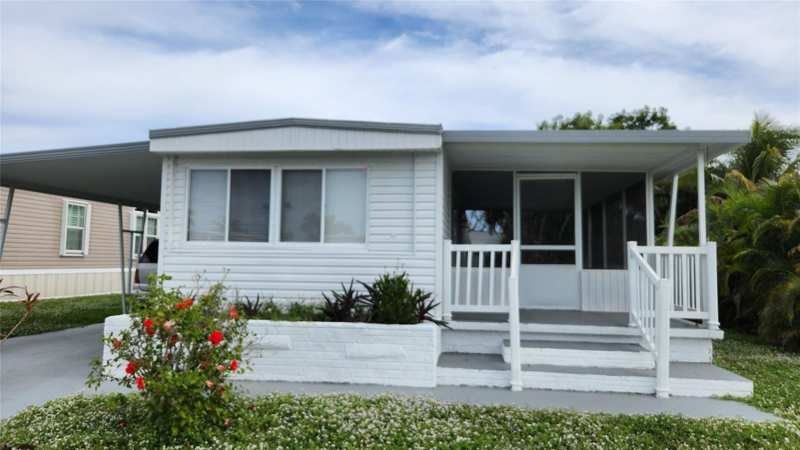 2 bedroom Mobile Home at 2050 SW 83rd Terrace, Park City Sec Three A 71-, Davie — photo 1