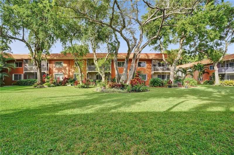 1 bedroom Condominium at 119 NE 19th Court #215 G, Manor Grove Village Two, Wilton Manors — photo 1