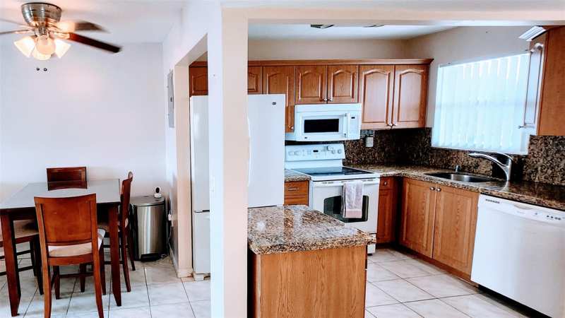 2 bedroom Condominium at 2721 N Pine Island Road #309, Sunrise Lakes Phase 3, Sunrise — photo 1