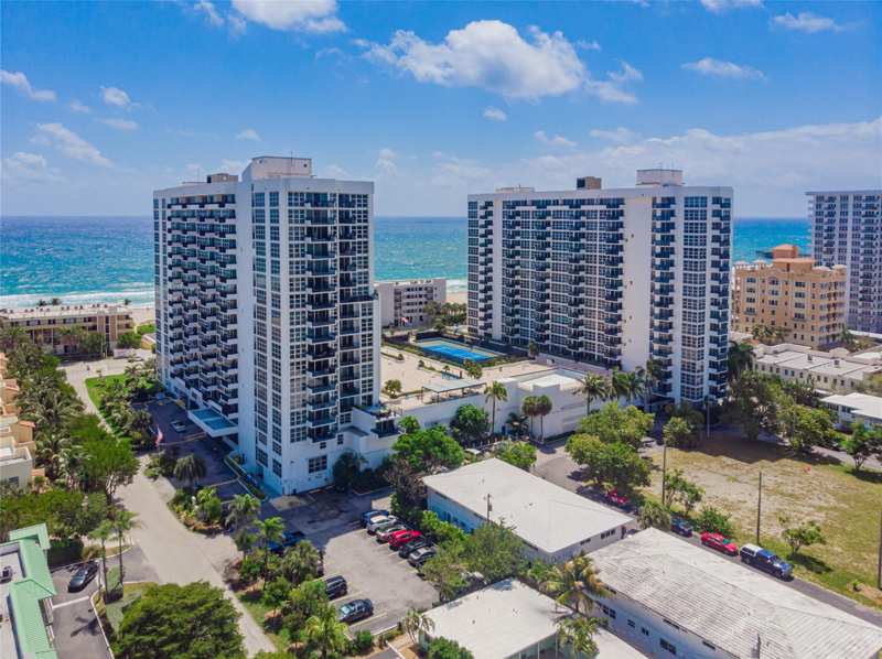 2 bedroom Condominium at 525 N Ocean Boulevard #1422, Silver Thatch atlantic Pl, Pompano Beach — photo 1