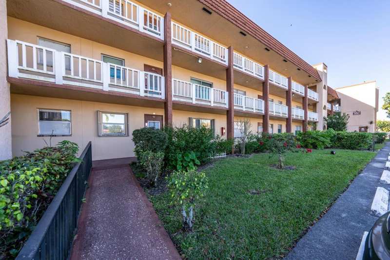 1 bedroom Condominium at 9281 Sunrise Lakes Boulevard #107, Sunrise Lakes Phase III, Sunrise — photo 1
