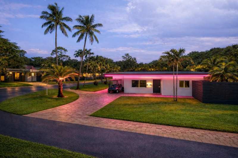 3 bedroom Single Family Residence at 100 NE 22nd Street, Petite, Wilton Manors — photo 1