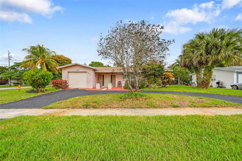 3 bedroom Single Family Residence at 5991 NW 13th Street, Sunrise Golf Village Firs, Sunrise — photo 1