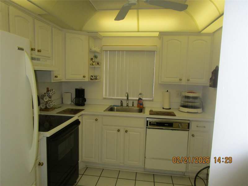 1 bedroom Condominium at 9350 Sunrise Lakes Boulevard #103, Sunrise Lakes Phase 3, Sunrise — photo 1