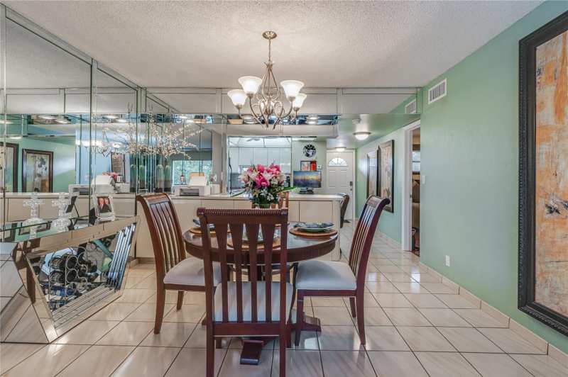 2 bedroom Condominium at 700 S Hollybrook Drive #304, Hollybrook Golf & Tennis, Pembroke Pines — photo 1