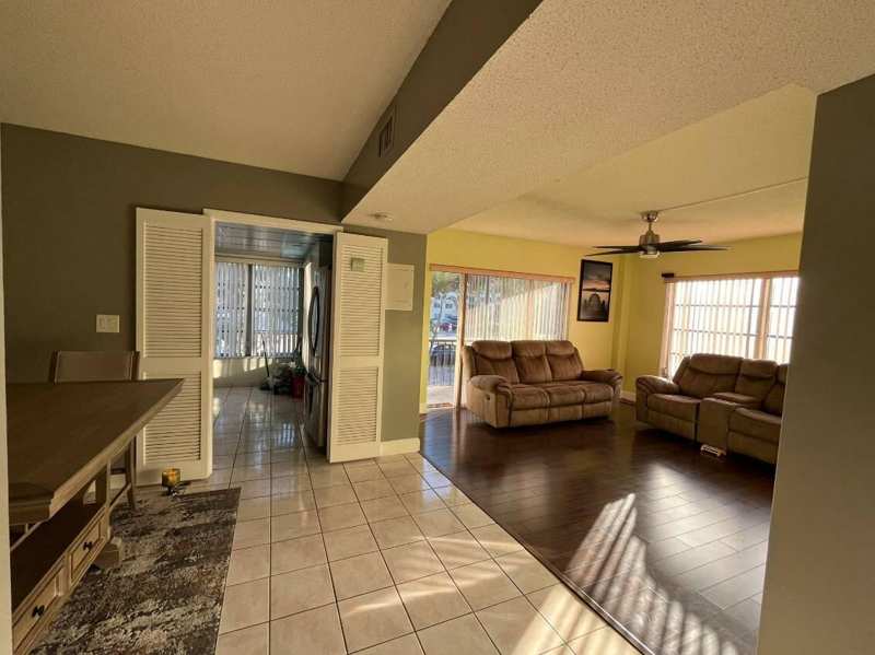 2 bedroom Condominium at 4170 Inverrary Drive #211, Manors Of Inverrary I-8, Lauderhill — photo 1
