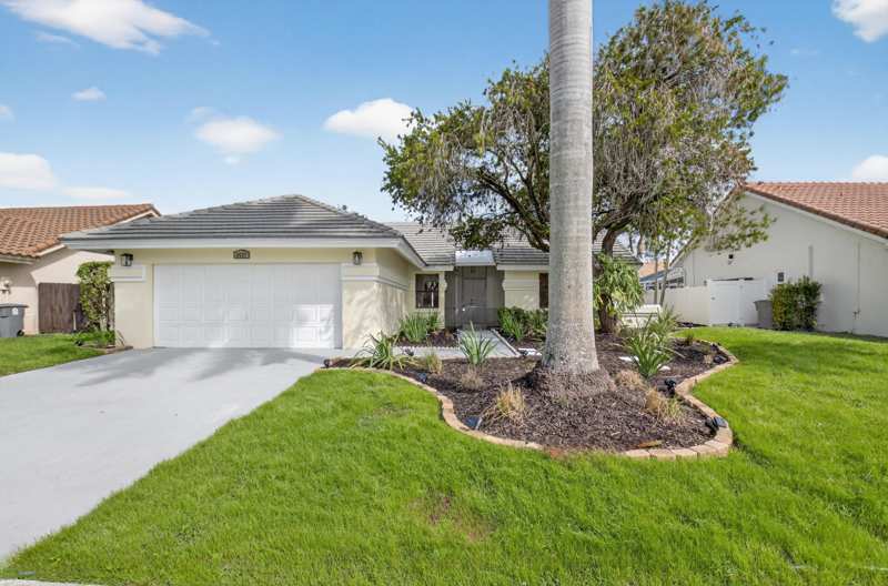 4 bedroom Single Family Residence at 9537 Majestic Way, Sun Valley 2, Boynton Beach — photo 1