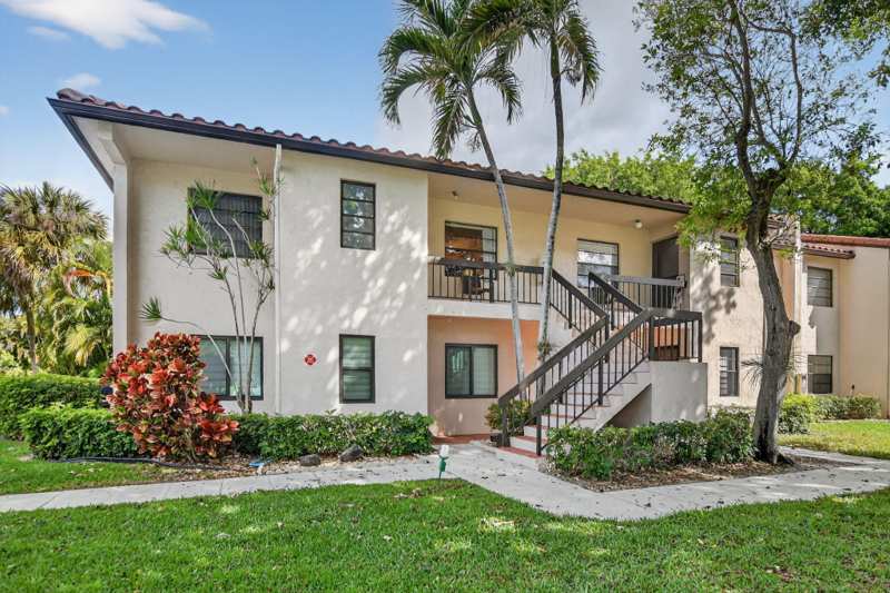 2 bedroom Condominium at 21501 Juego Circle #29 F, Vistas Of Boca Lago Condo, Boca Raton — photo 1