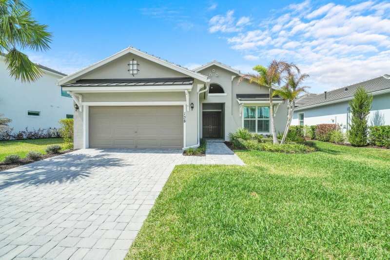 3 bedroom Single Family Residence at 138 SE Palma Street, Tesoro Club, Port St. Lucie — photo 1
