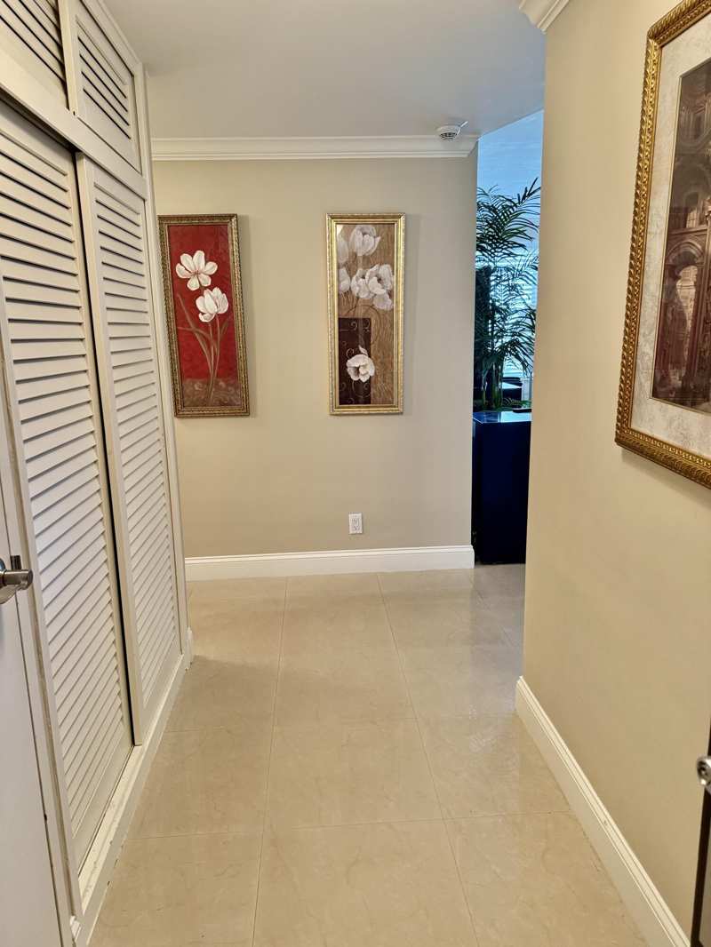 2 bedroom Stock Cooperative at 3300 NE 36th Street #507, Coral Ridge Towers East Co-Op, Fort Lauderdale — photo 1