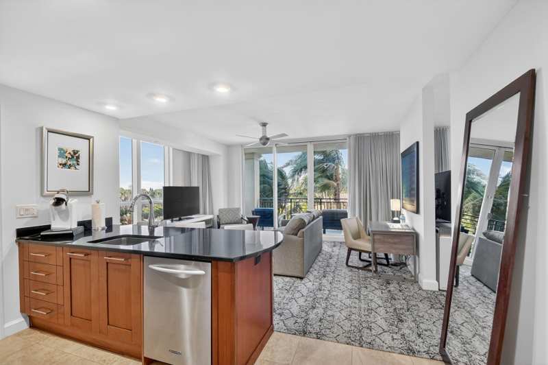 1 bedroom Condominium at 3800 N Ocean Drive #518, Resort At Singer Island Hotel Condo, Singer Island — photo 1