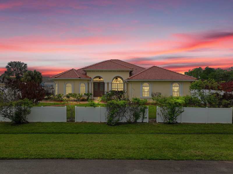 4 bedroom Single Family Residence at 6444 NW Frenze Street, Port St Lucie Section 44, Port St. Lucie — photo 1