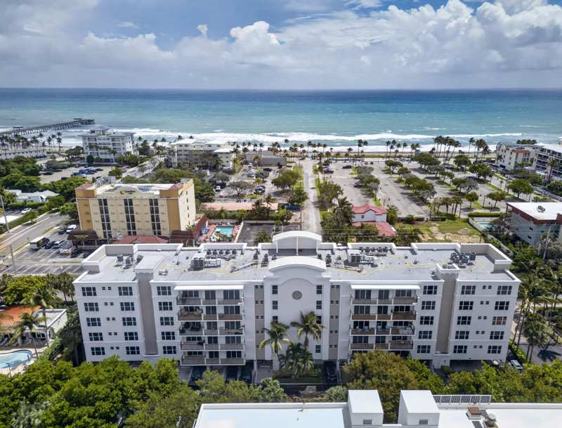 2 bedroom Condominium at 101 SE 20th Avenue #201, 1 Ocean Boulevard Condo, Deerfield Beach — photo 1