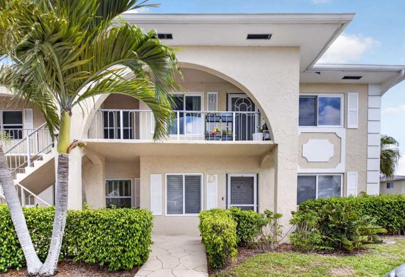 2 bedroom Condominium at 13765 Flora Place #H, Palm Greens At Villa Del Ray Condo II, Delray Beach — photo 1