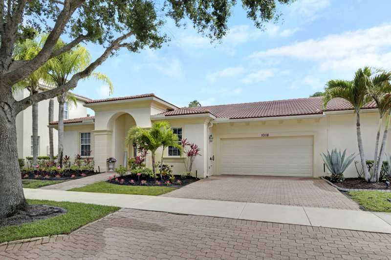 2 bedroom Villa at 10118 SW Canossa Way, Verano Pud No 1, Port St. Lucie — photo 1