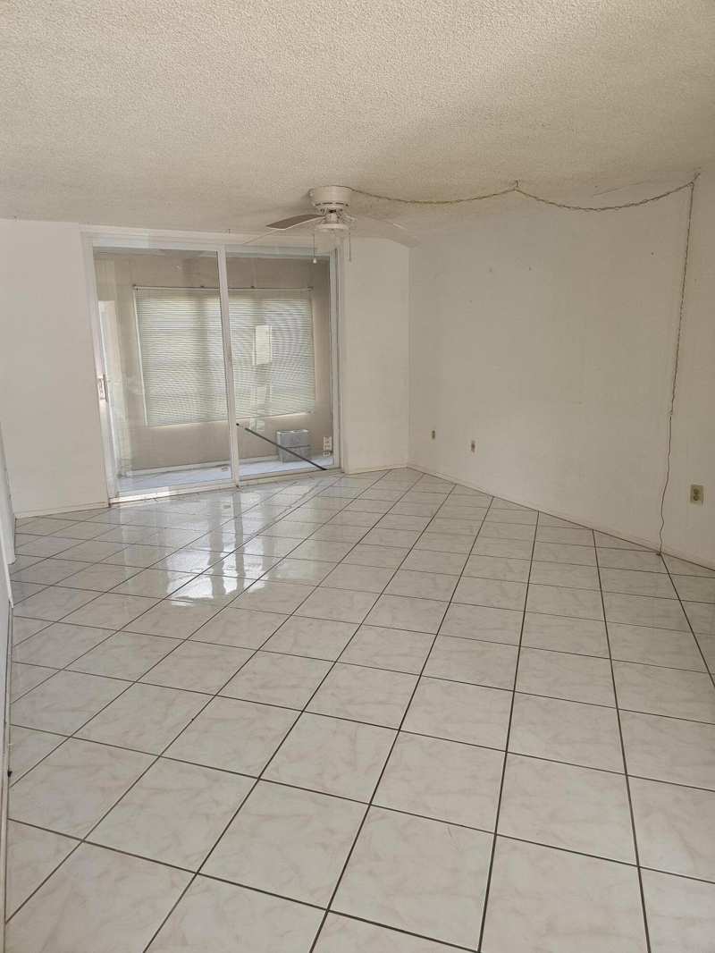 2 bedroom Condominium at 8060 Sunrise Lakes Drive #109, Sunrise Lakes 27 Condo, Sunrise — photo 1