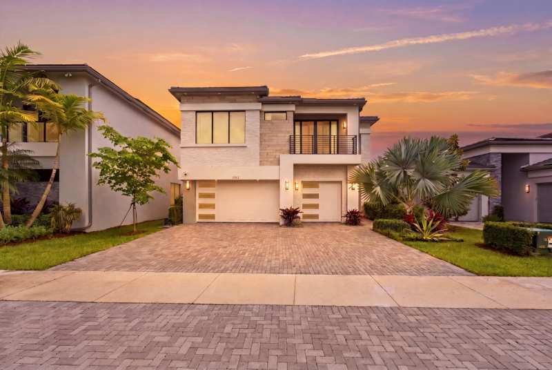 5 bedroom Single Family Residence at 8568 Crystal Downs Avenue, Boca Raton Golf Course Pud, Boca Raton — photo 1
