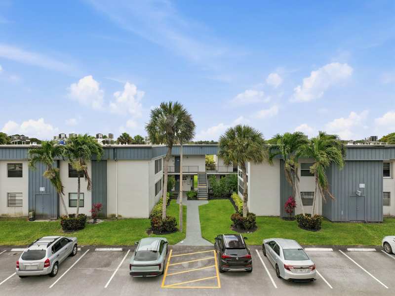 2 bedroom Condominium at 566 Piedmont L, Kings Point Piedmont Condos, Delray Beach — photo 1