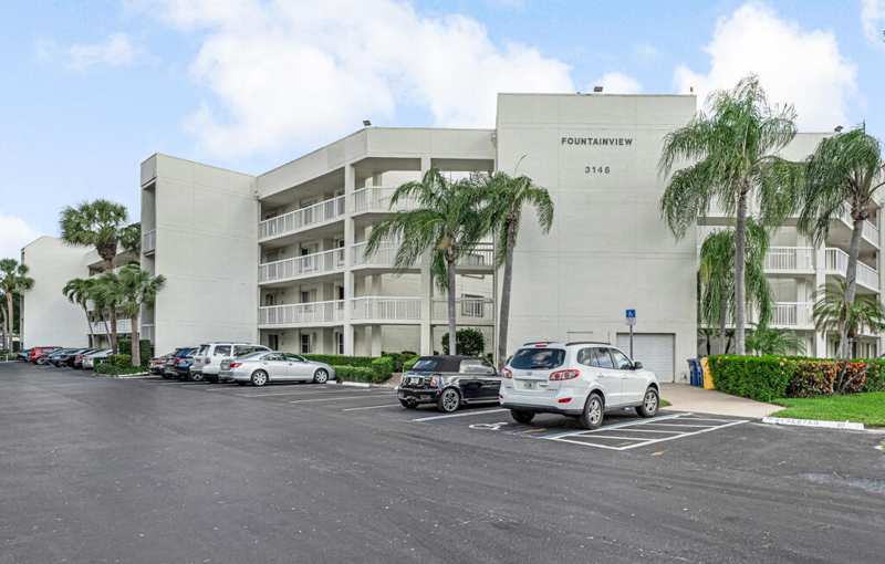 2 bedroom Condominium at 3146 Via Poinciana #203, Fountainview At Spring Lks Condo, Lake Worth — photo 1