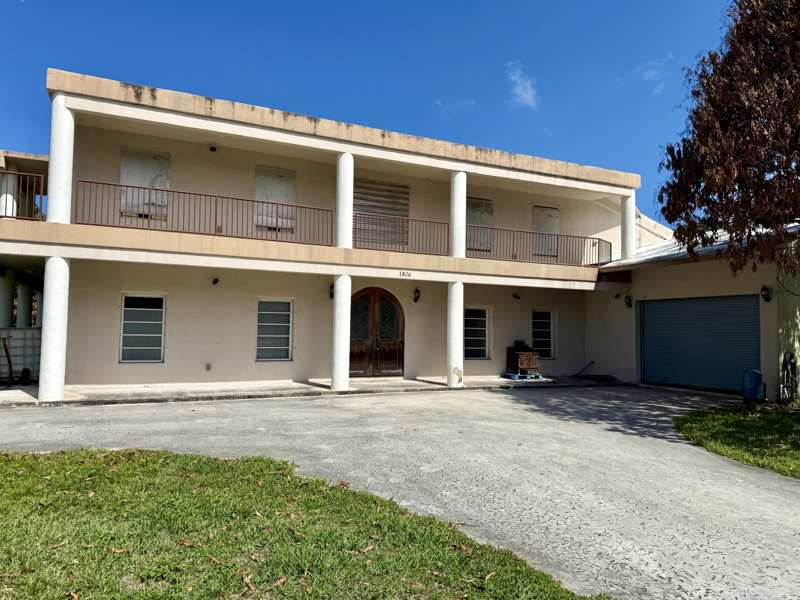 3 bedroom Single Family Residence at 1806 S 29th Street, Sunrise Terrace, Fort Pierce — photo 1