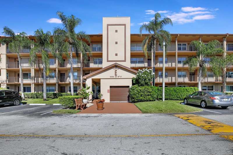 2 bedroom Condominium at 13355 SW 16th Court #309 E, Ivanhoe East At Century Village, Pembroke Pines — photo 1