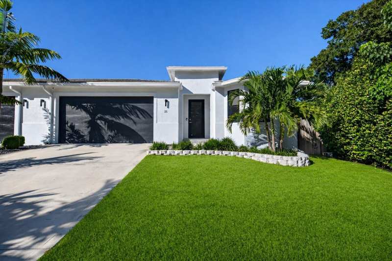 3 bedroom Single Family Residence at 21 NE 25th Street, Petite, Wilton Manors — photo 1