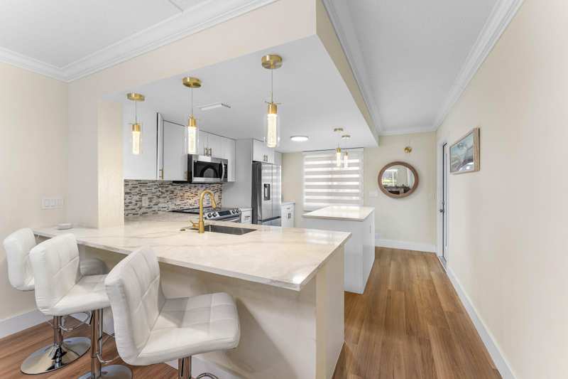 2 bedroom Condominium at 1019 Guildford B, Century Village, Boca Raton — photo 1