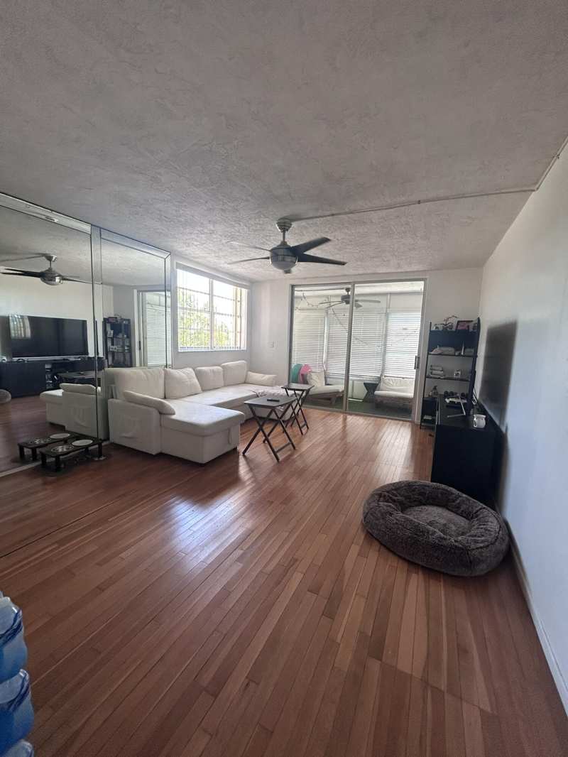 1 bedroom Condominium at 7300 NW 17th Street #402, Omega Condo No 4, Plantation — photo 1