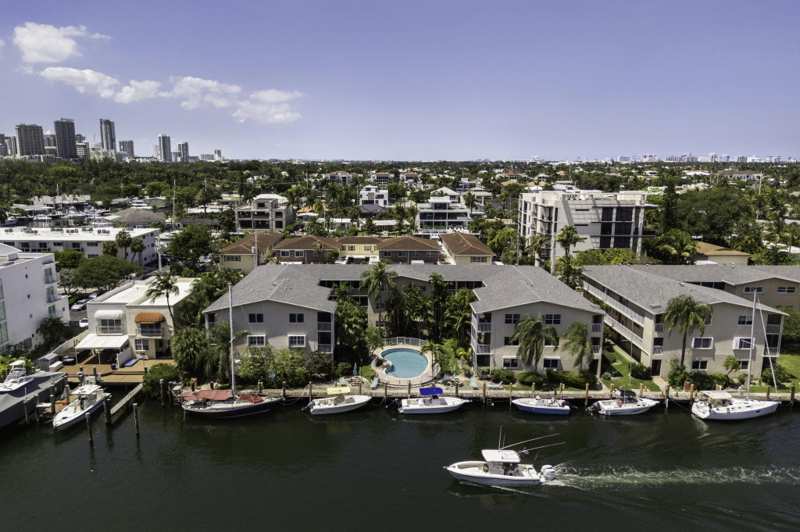 1 bedroom Condominium at 1510 SE 15th Street #302, Marina Del Mar Condomini, Fort Lauderdale — photo 1