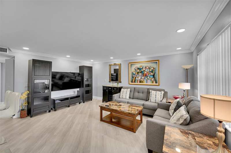 2 bedroom Condominium at 964 Normandy Trail #U, Kings Point Normandy Condos, Delray Beach — photo 1