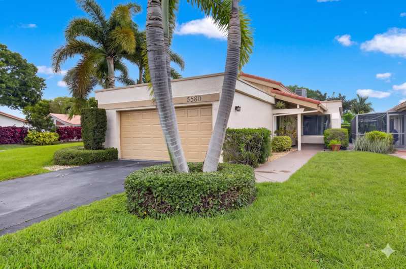 2 bedroom Single Family Residence at 5580 Piping Rock Drive, Villas Of Green Glen II, Boynton Beach — photo 1