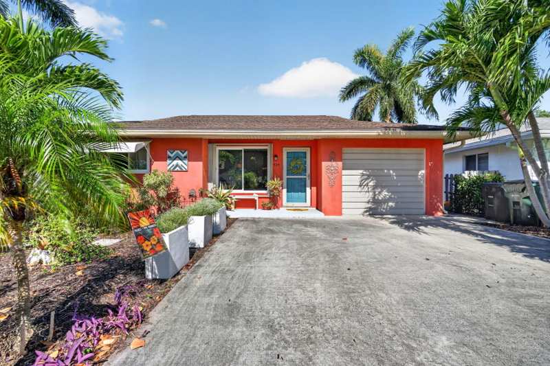 3 bedroom Single Family Residence at 1525 N M Street, North Lake Worth, Lake Worth Beach — photo 1